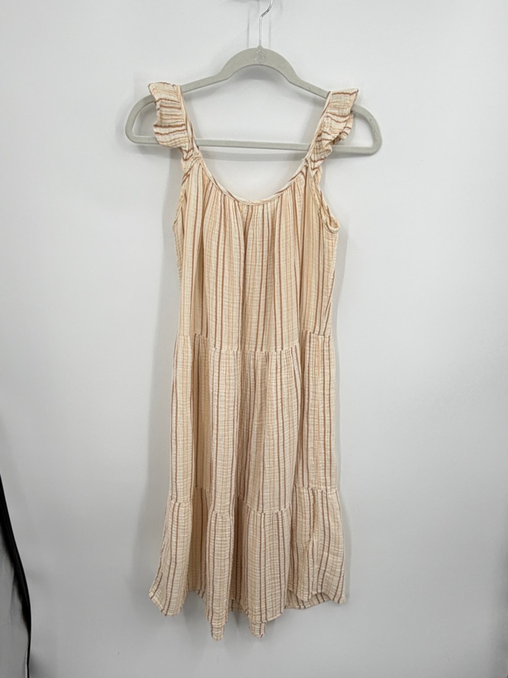 4Our Dreamers Striped‎ Tiered Sundress Women's XS Ruffled Sleeves beige